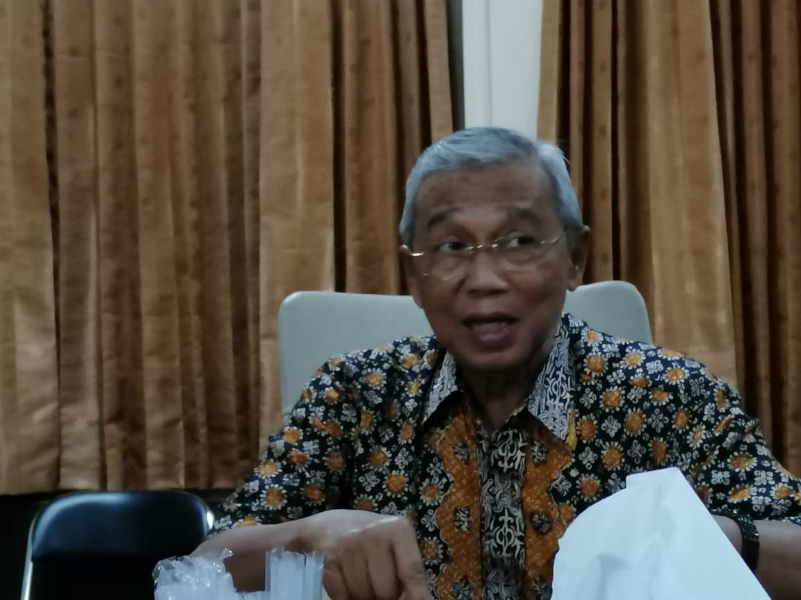 Mantan Ketua KPK Busyro Muqoddas saat berada di Kantor Muhammadiyah Jatim, Sabtu 14 September 2019. (Foto: Istimewa)