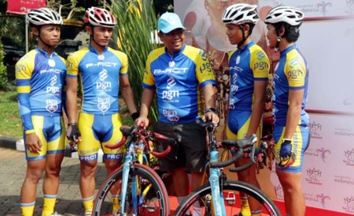 Tim balap sepeda PGN Road Cycling Team (PRCT) mundur dari Tour de Siak 2019 karena kabut asap di Riau. (Foto:Istimewa)