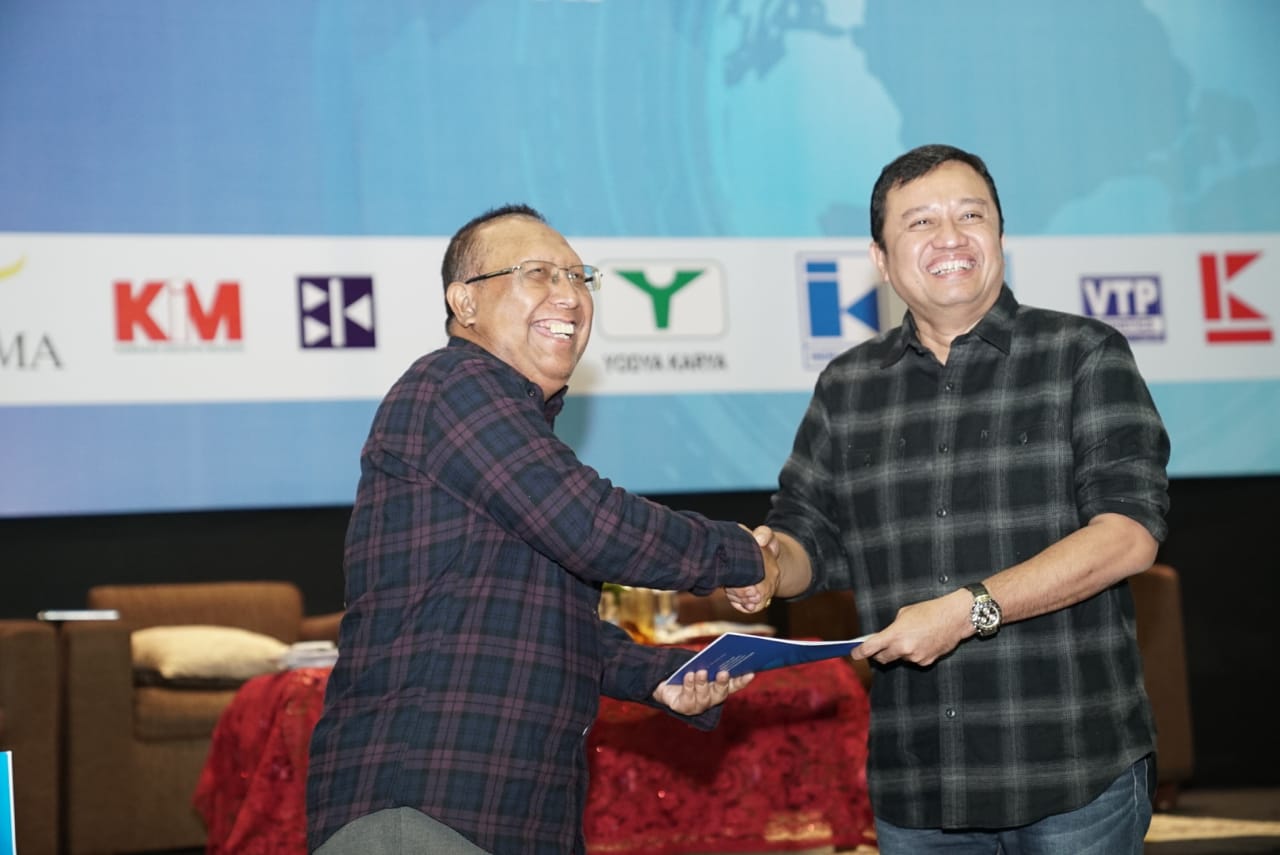 Menteri BUMN menunjuk Ahmad Bambang sebagai Komisaris Utama baru PT Pelindo III. (Foto: Dok/Pelindo III)