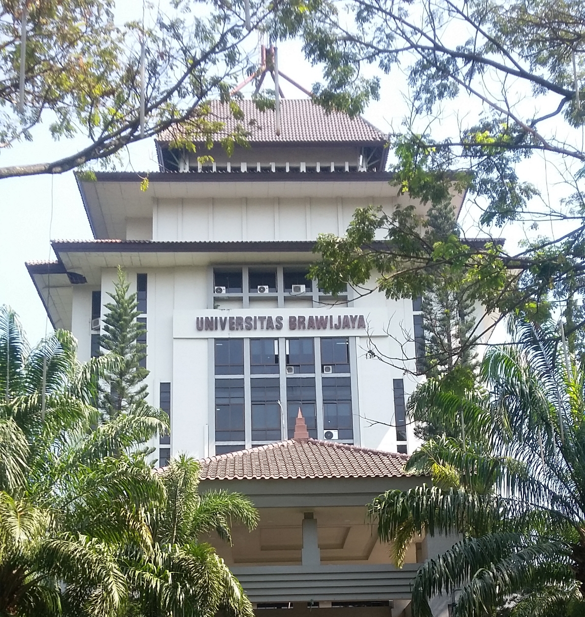 Gedung Rektorat Universitas Brawijaya, Malang, Jawa Timur (Foto: Theo/ngopibareng.id)
