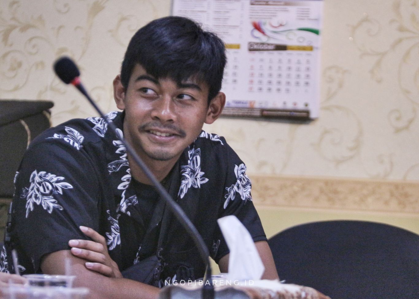 Kiper Madura United, Satria Tama lulus dari Universitas Dr Soetomo, Surabaya. (Foto: Haris/ngopibareng.id)