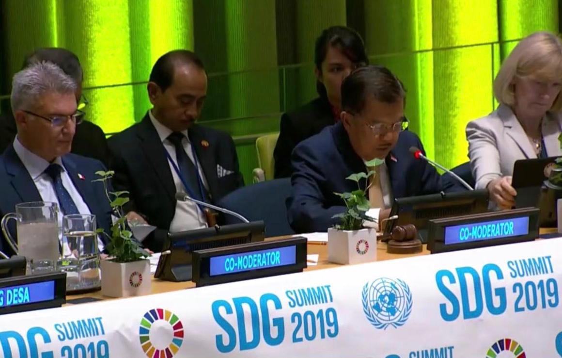 Wapres Jusuf Kalla saat memimpin sidang Sustainable Development Goals (SDG) Summit di Markas Besar Perserikatan Bangsa-Bangsa (PBB) di New York AS. (Foto: kemlu/ngopibareng.id)