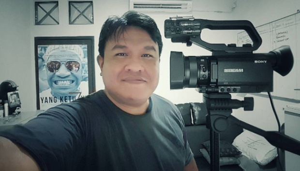 Dandhy Laksono, pendiri WatchdoC dan sutradara film dokumenter Sexy Killer.