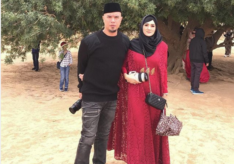 Pasangan Mulan Jameela dan Ahmad Dhani. (Foto: Instagram)