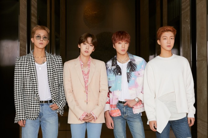Boy group Korea, Winner merilis mini album baru.