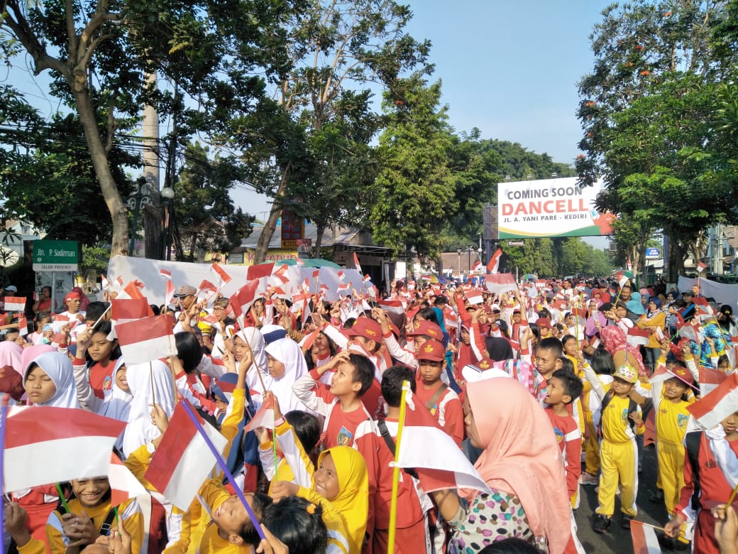 Ratusan warga Kediri gelar tasyakuran doakan pelantikan presiden berjalan lancar (Foto: Istimewa)