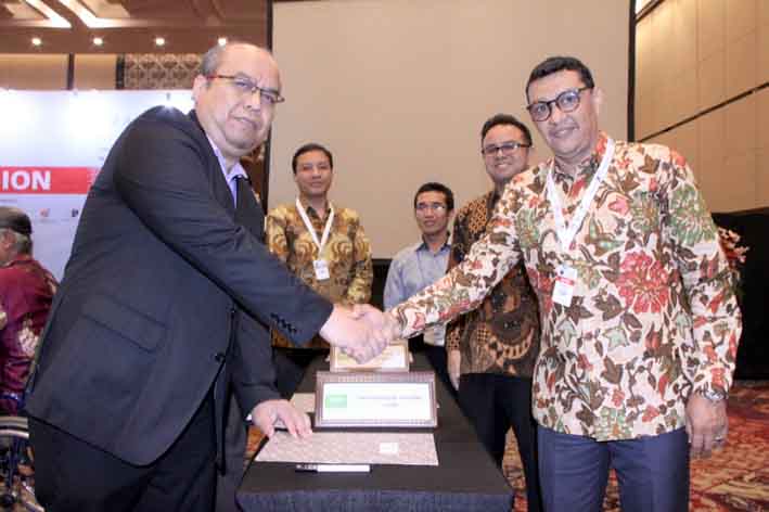 Kesepakatan kontrak dagang antara pengusaha Saudi dengan pengusaha Indonesia. (Foto-foto:KJRI Jeddah)