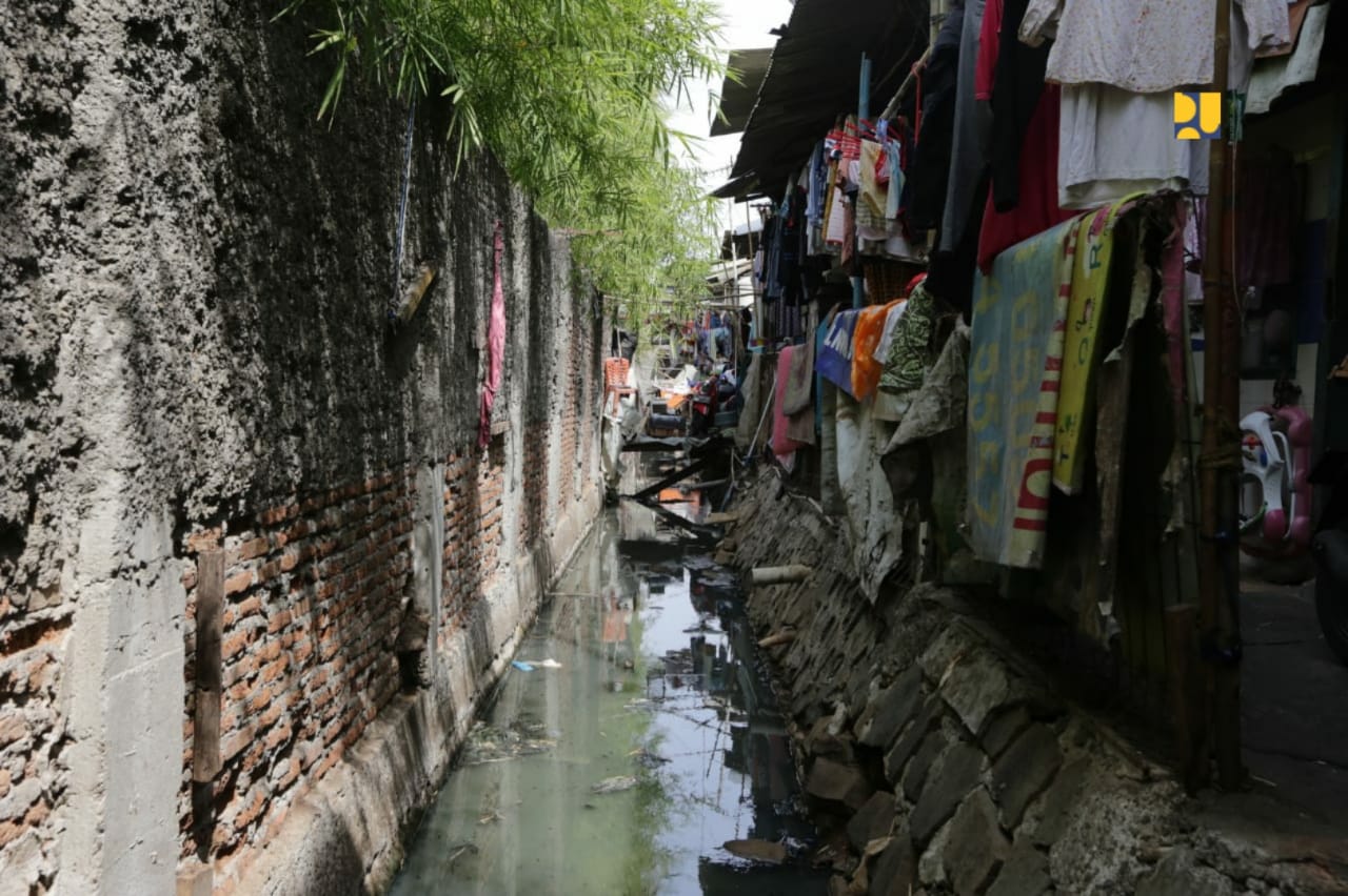 Ilustrasi sanitasi yang buruk di Jakarta. (Foto: Kementerian PUPR)