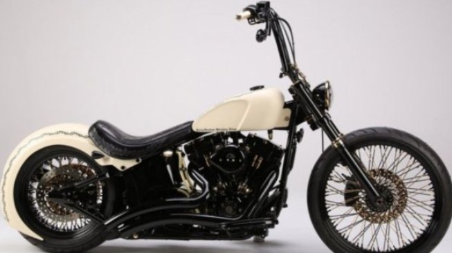 Motor Harley Davidson milik Paus Fransiskus dilelang untuk amal.
