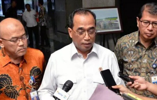 Menteri Perhubungan Budi Karya Simadi meminta semua pihak menghormati atas hasil investigasi KNKT terhadap jatuhnya pesawat Lion JT 610. (Foto: Ant)