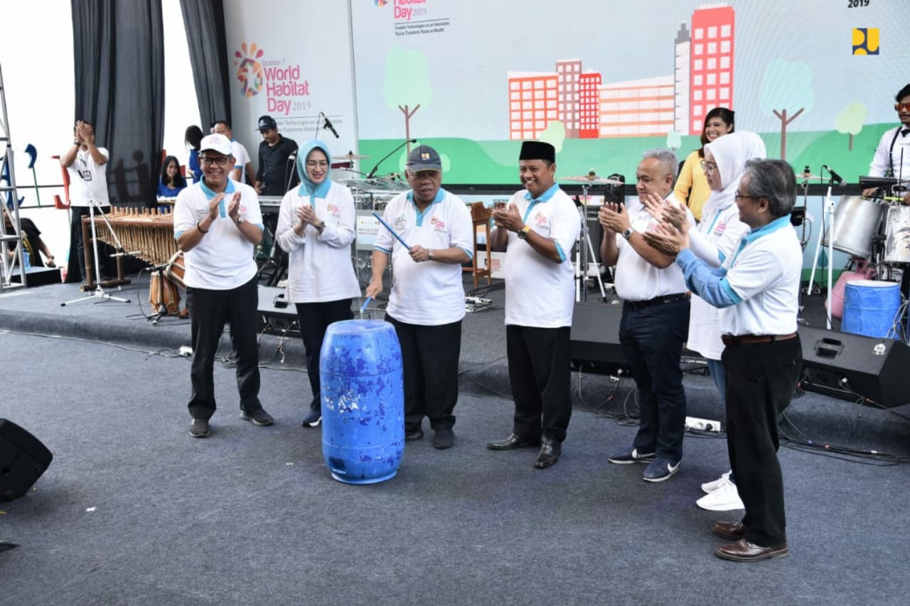 Menteri Pekerjaan Umum dan Perumahan Rakyat (PUPR) Basuki Hadimuljono dalam acara puncak peringatan HHD dan HKD di Waduk Jatiluhur, Purwakarta, Kamis 31 Oktober 2019.