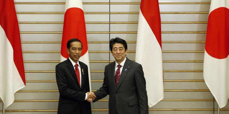 Presiden Joko Widodo ketika melakukan pertemuan dengan PM JepangShinzo Abe. (Foto: Istimewa) 