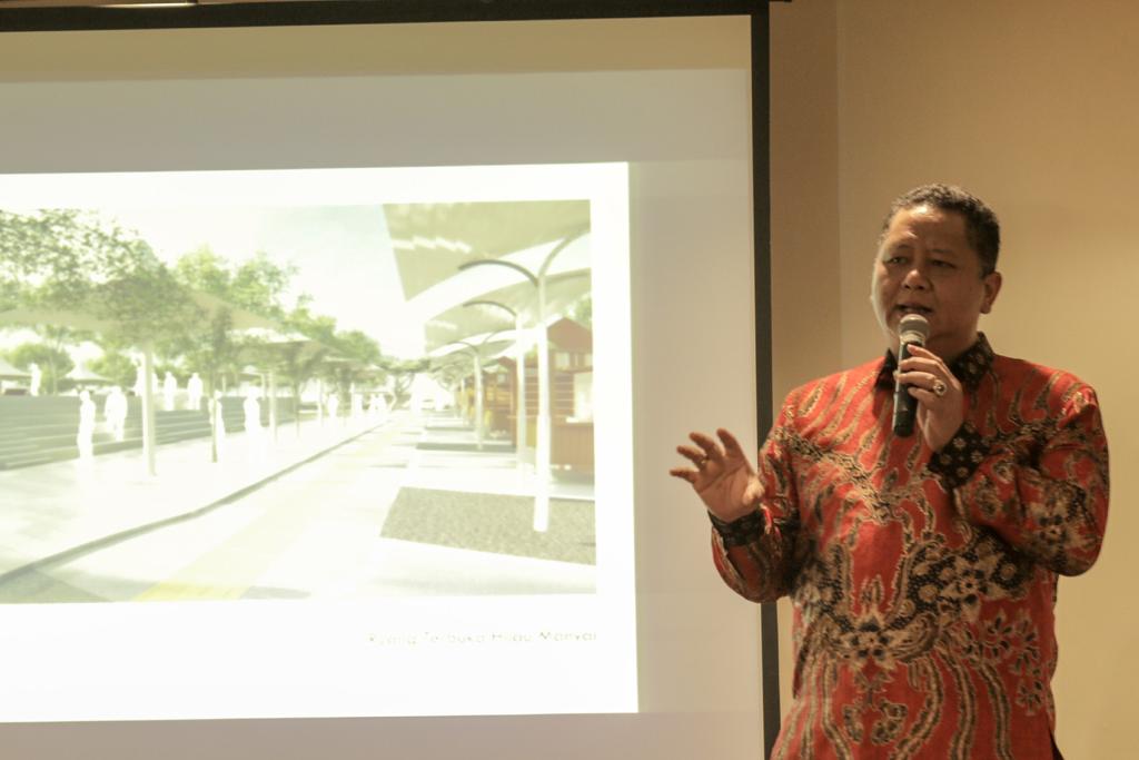 Wakil Wali Kota Surabaya, Whisnu Sakti Buana saat memaparkan visi dan misi untuk Surabaya lima tahun ke depan. (Foto: Faiq/ngopibareng.id)