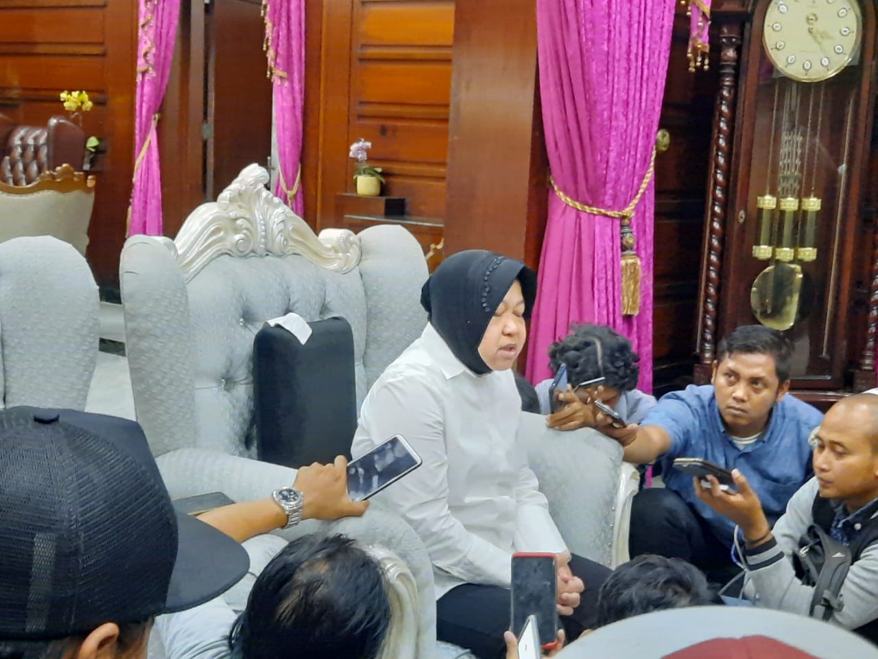 Wali Kota Surabaya, Tri Rismaharini dalam salah satu acara di Surabaya. (Foto: Alief/Ngopibareng.id)