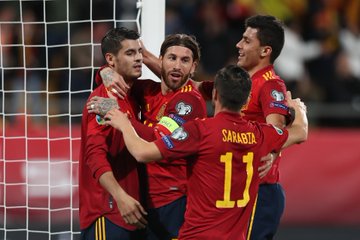 Spanyol tetap berambisi meraih kemenangan dalam laga terakhir kualifikasi Piala Eropa 2020 lawan Rumania, Selasa 19 November 2019, meski mereka sebetulnya sudah lolos ke putaran final. (Foto: Twitter/@UEFAEURO2020) 