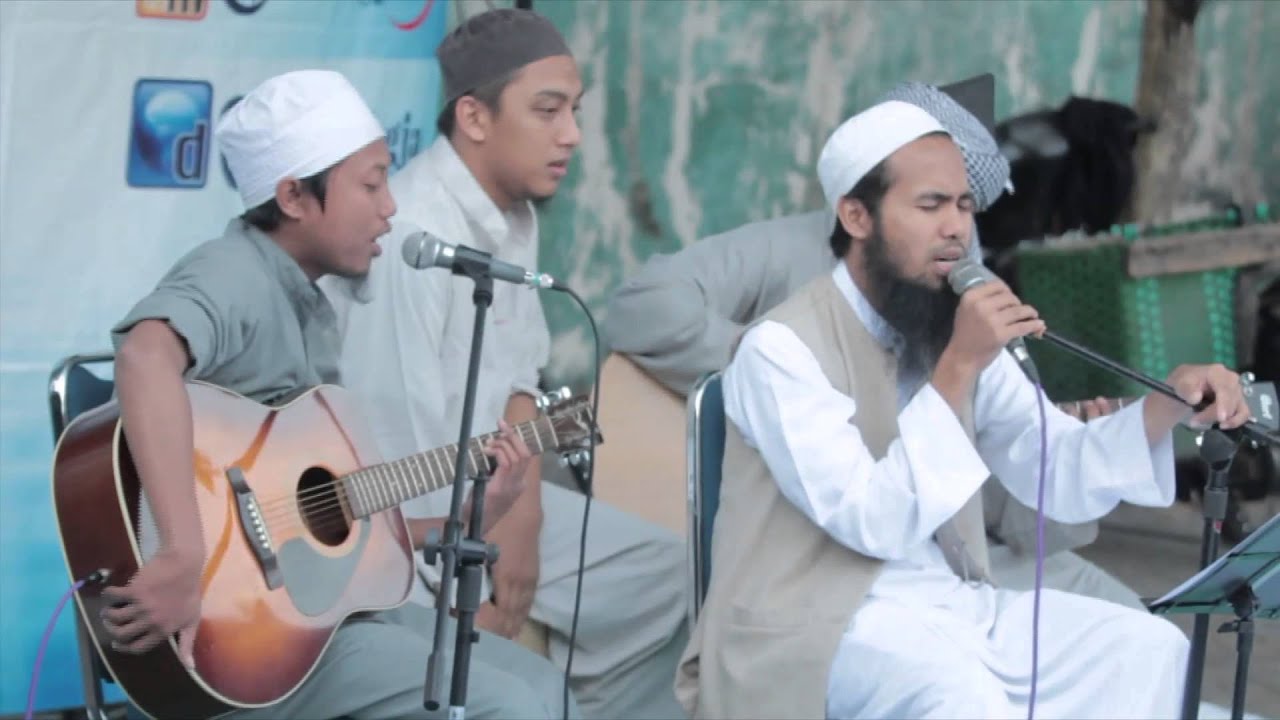 Sakti Ari Seno (kanan), mantan gitaris Sheila on 7 yang kini menekuni agama. Foto: (instagram @salman_al_jugjawy)