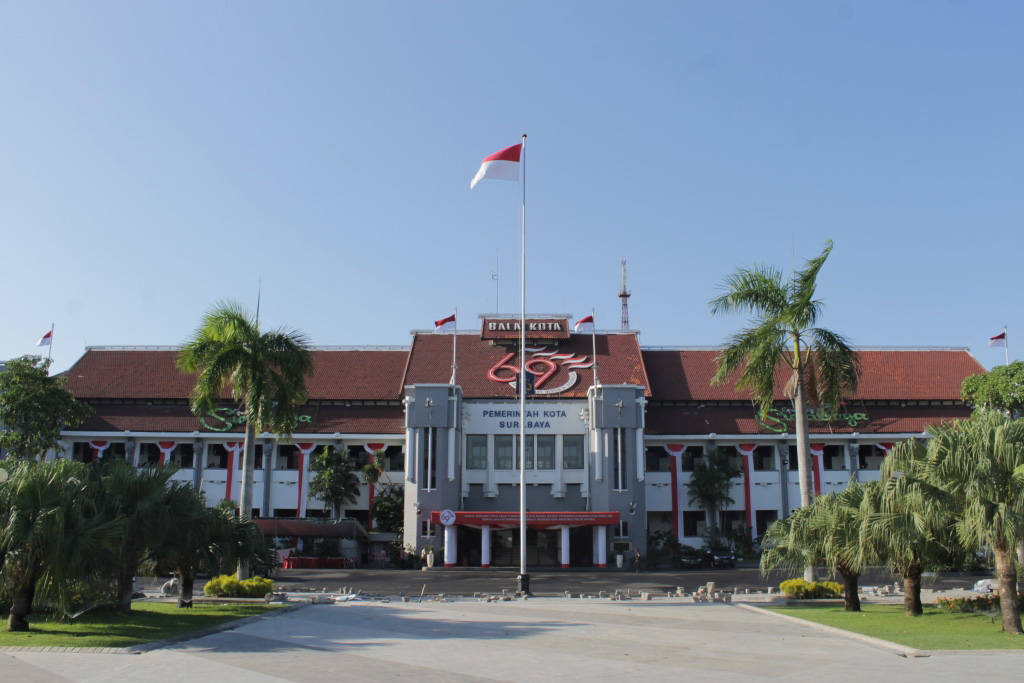 Balai Kota Surabaya. (Foto: Situsbudaya.id)
