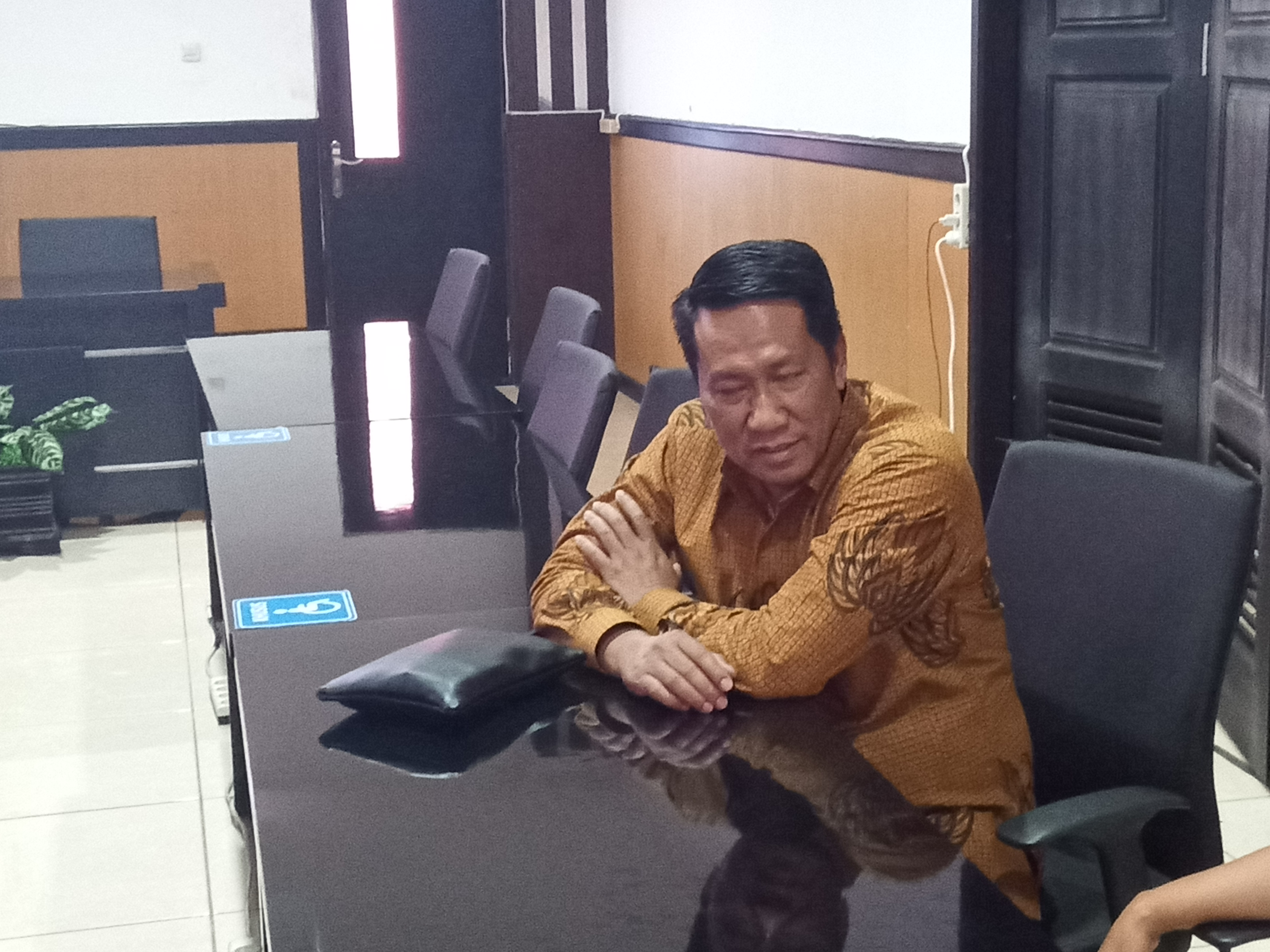 Ketua Badan Legislasi (Baleg) DPR-RI, Supratman Adi, ketika ditemui di Gedung B, FISIP, Universitas Brawijaya (Theo/ngopibareng.id)