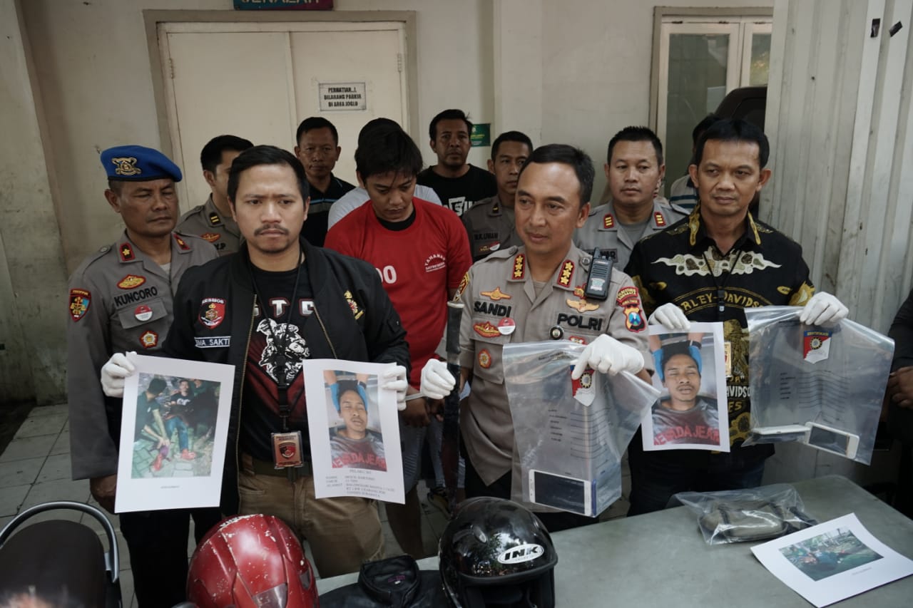 Ungkap kasus begal sadis di DR Soetomo Surabaya yang dipimpin oleh Kapolrestabes Surabaya Kombes Pol Sandi Nugroho. (Foto: Faiq/ngopibareng.id)
