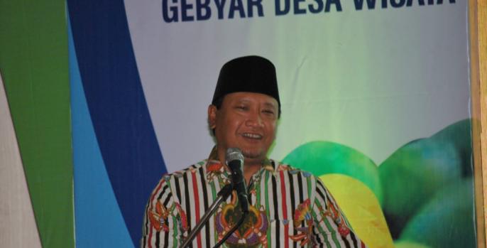 Bupati Pasuruan HM Irsyad Yusuf saat membuka gebyar desa wisata. (Foto: Dok Humas)