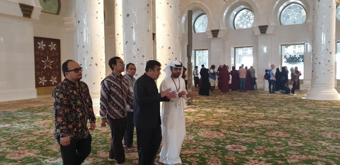 Menag Fachrul Razi dalam rangkaian kunjungan kerja di Abu Dhabi, Uni Emirat Arab. (Foto: Istimewa)
