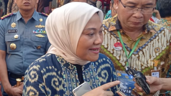 Menteri Ketenagakerjaan, Ida Fauziyah saat menghadiri Peringatan Migrant Day di Madivif 2 Kostrad, Singosari, Malang (Foto: Theo/ngopibareng.id) 