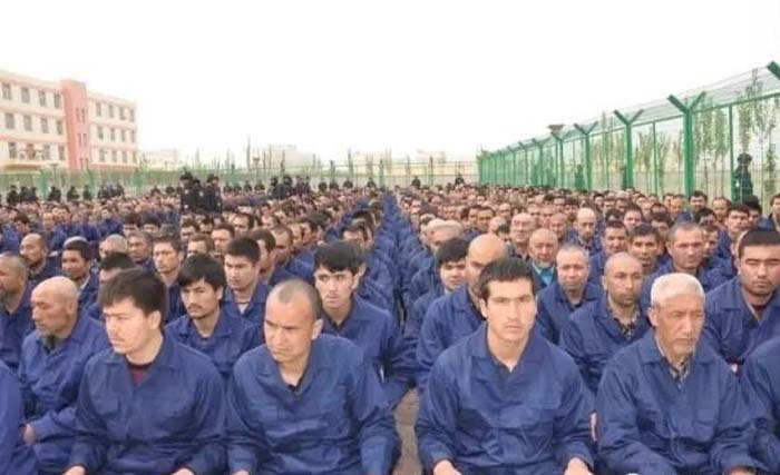 sedikitnya satu juta warga Uighur dan anggota kelompok minoritas Muslim lainnya telah ditahan di kamp-kamp di Xinjiang sejak 2017, seperti dilaporkan Reuters. (Foto:Reuters)