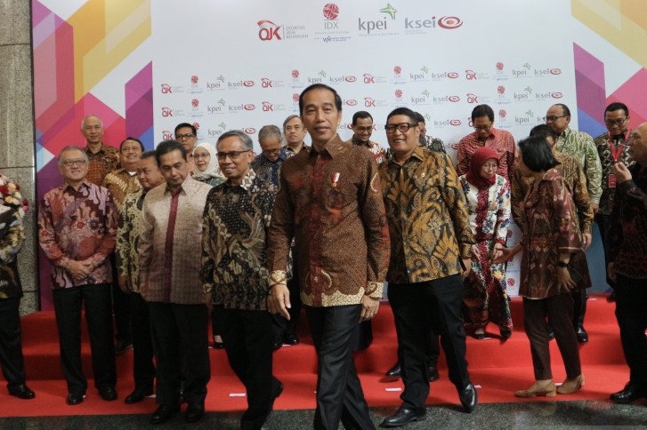 Presiden Joko Widodo dalam Pembukaan Perdagangan Bursa Efek Indonesia Tahun 2020 di gedung BEI Jakarta, Kamis, 2 Januari 2019. (Foto: Antara)