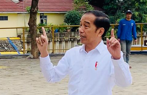 Presiden Joko Widodo meminta BPBD Provinsi DKI Jakarta dan BPBD di tingkat kota di aktifkan kembali (Foto: Setpres)