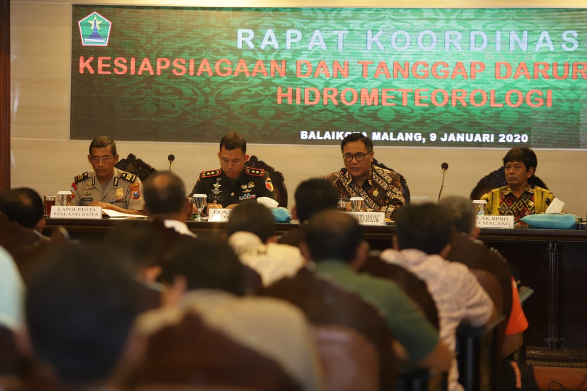 Rapat Koordinasi Kesiapsiagaan dan Tanggap Darurat Bencana Hidrometeorologi di Balai Kota Malang. (Foto: Istimewa)