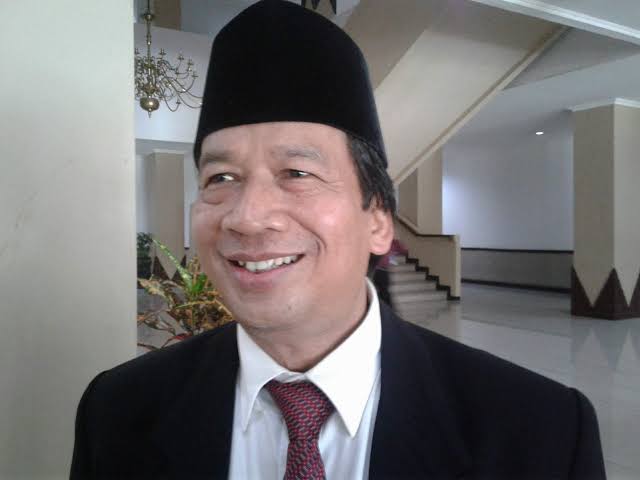 Rektor Universitas Sebelas Maret (UNS) Prof Dr Jamal Wiwoho SH, M Hum. (Foto: Istimewa)