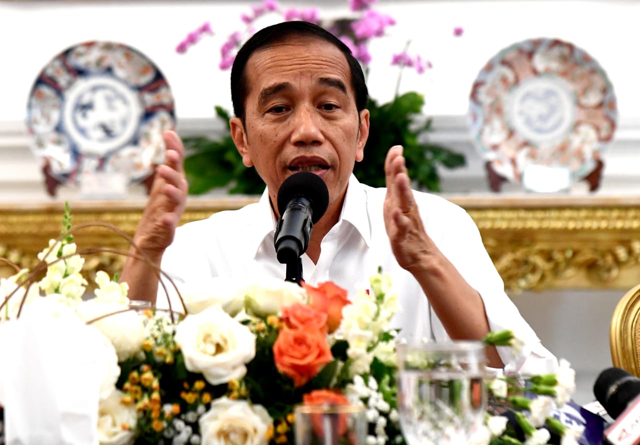 Presiden Joko Widodo (Jokowi) janji tidak akan kampanye untuk anak dan menantunya, Gibran Rakabuming Raka dan Bobby Nasution, yang  akan maju di Pilkada 2020. (Foto: BPMI Setpres)