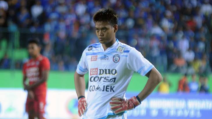 Mantan penjaga gawang Arema FC, Kurnia Meiga saat masih merumput bersama Singo Edan (Foto: Istimewa)