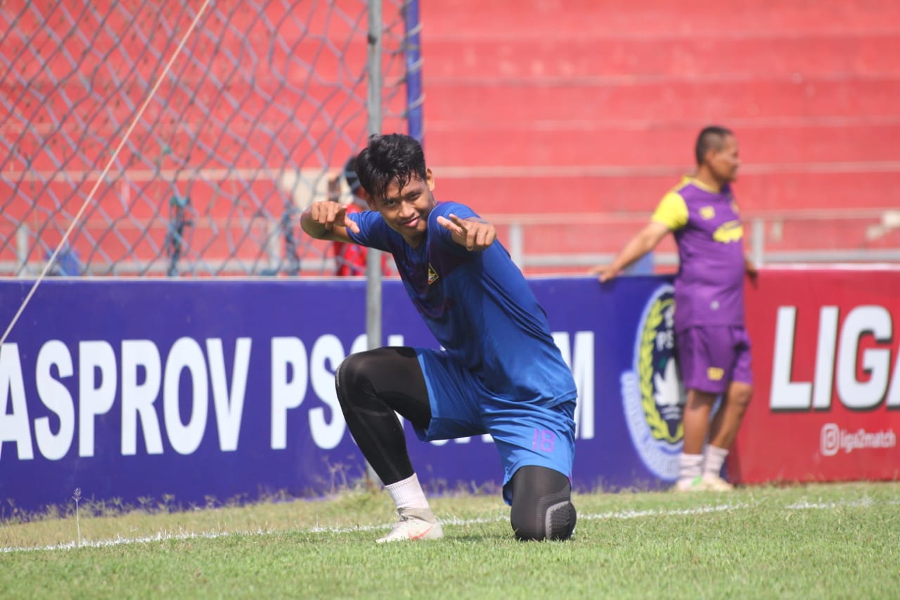 Goal Geater Persik Kedrii Septian Satria Bagaskara ditunggu debutnya pasca cedera (foto istimewa)