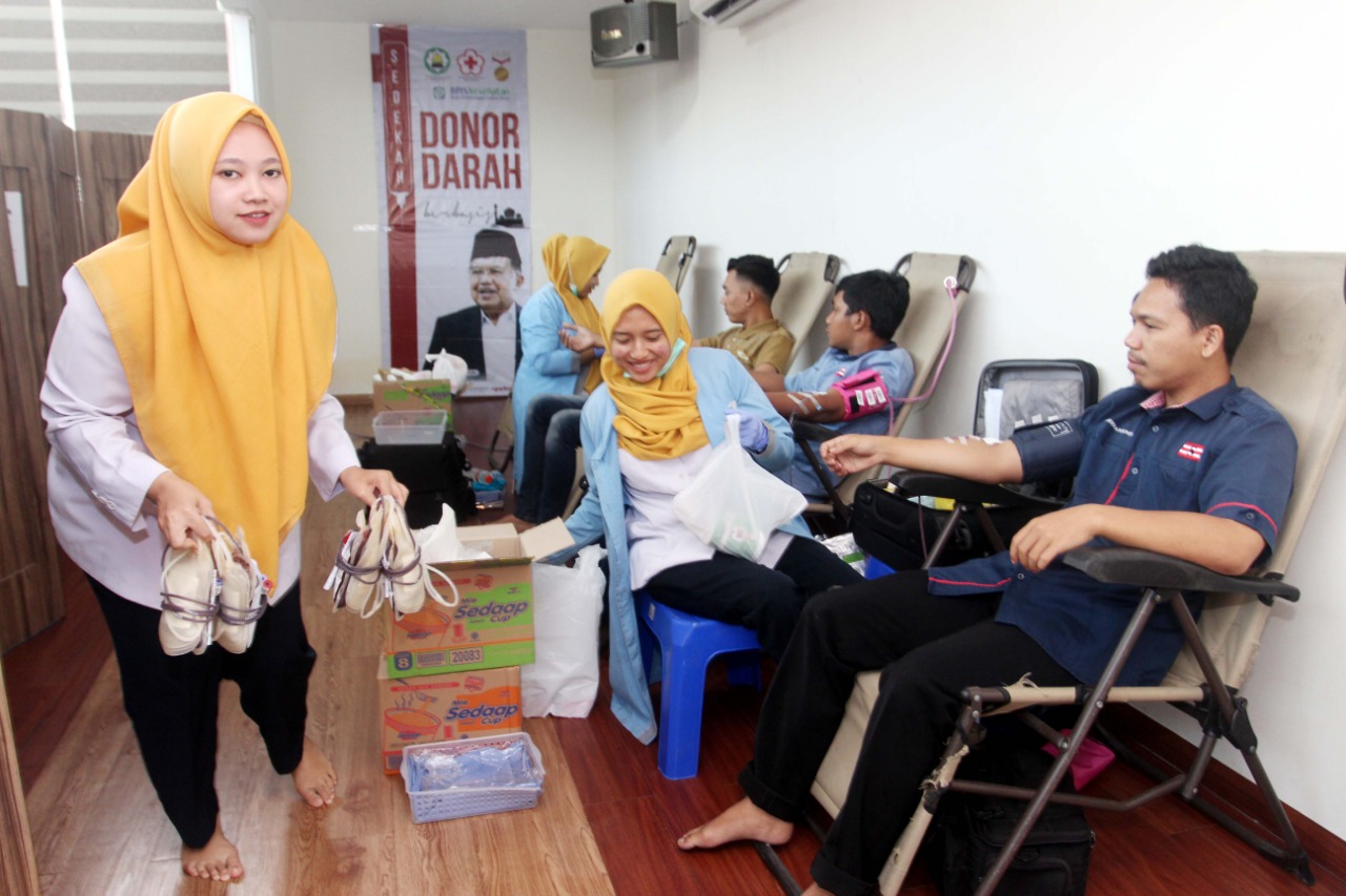 Pelaksanaan Sedekah Donor Darah di Masjid As-salam Jalan Greges Surabaya. (Foto Istimewa)