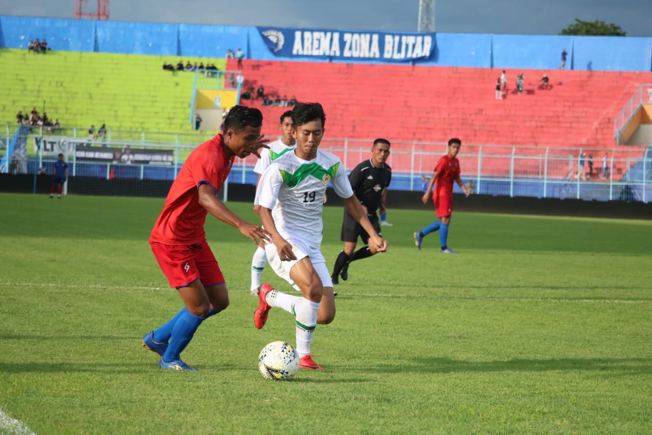 Arema FC saat menjalani laga uji coba melawan Semeru FC di Stadion Kanjuruhan, Malang (Foto: Istimewa)