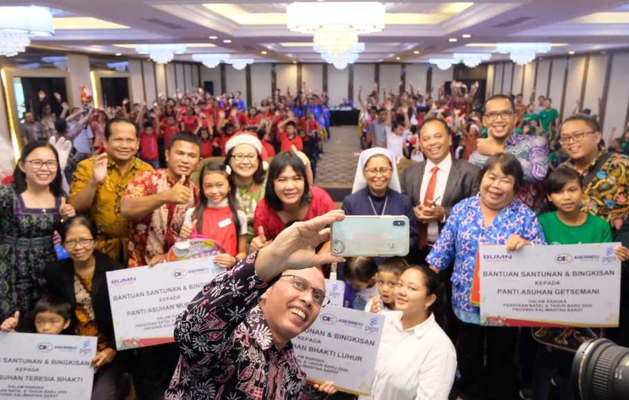 Suasana Natal Bersama yang digelar PGN dan Askrindo i Pontianak, Kalimantan Barat. ( Foto: Dokumentasi)k )