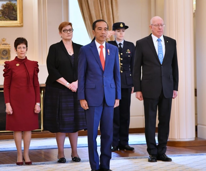 Presiden Joko Widodo saat melakukan kunjungan Government House di Canberra. Kegiatn ini adalah agenda pertama Presiden Jokowi di hari kedua berada di Canberra. (Foto: Setpres)