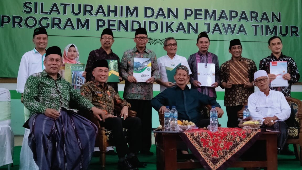 Ketua PWNU Jawa Timur KH Marzuki Mustamar dalam kegiatan LP Maarif se-Jawa Timur di Surabaya. (Foto: Istimewa)