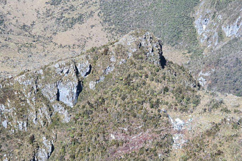 Lokasi keberadaan di kawasan Pegunungan Mandala, Distrik Oksob, Kabupaten Pegunungan Bintang di ketinggian sekitar 12.500 feet. (Foto: Pendam/XVII Cenderawasih)