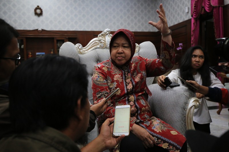 Wali Kota Surabaya Tri Rismaharini dalam salah satu acara di kantornya. (Foto: Alief/ngopibareng.id)