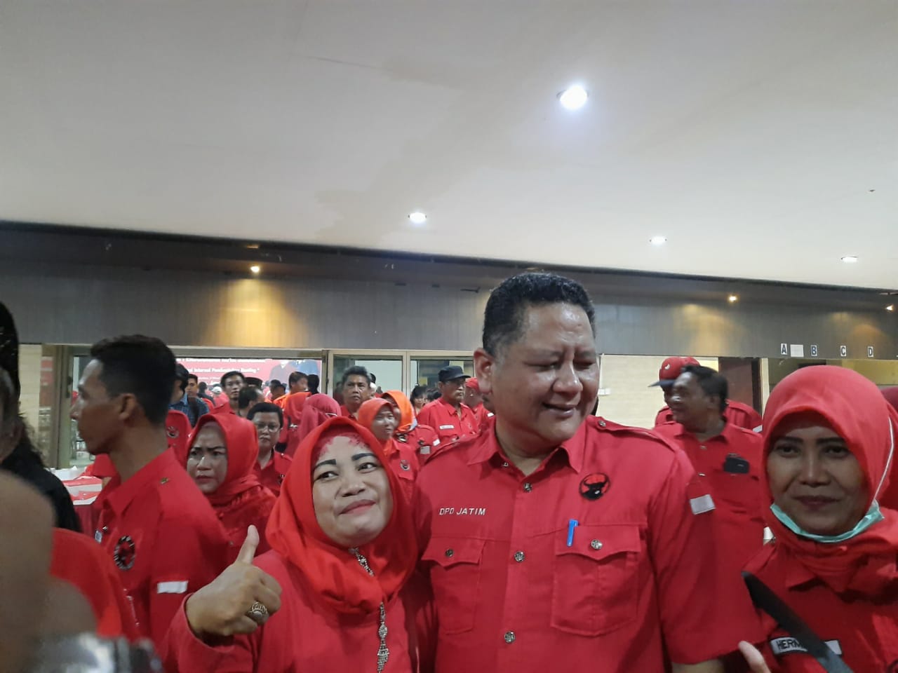 Whisnu Sakti Buana saat acara Rakorcab PDI Perjuangan Kota Surabaya. (Foto: Alief Sambogo/Ngopibareng.id)