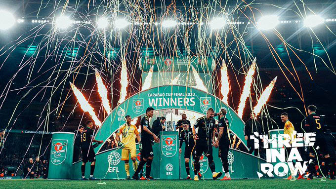 Manchester City merayakan gelar pertamanya musim ini. (Foto: Twitter/@ManCity)