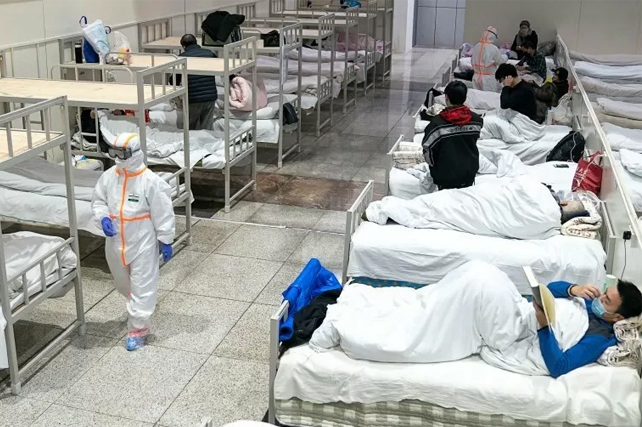 Suasana di rumah sakit darurat di Kota Wuhan, China, saat pertama kali virus corona menjangkiti warga. (Foto: Istimewa)