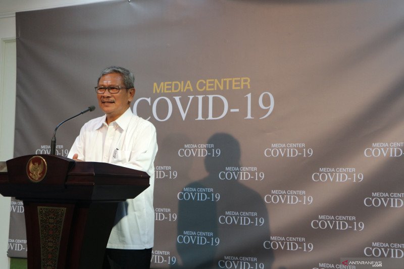 Sekretaris Direktorat Jenderal Pencegahan dan Pengendalian Penyakit (P2P) Kemenkes yang juga juru bicara penanganan COVID-19 Achmad Yurianto. (Foto: Antara)