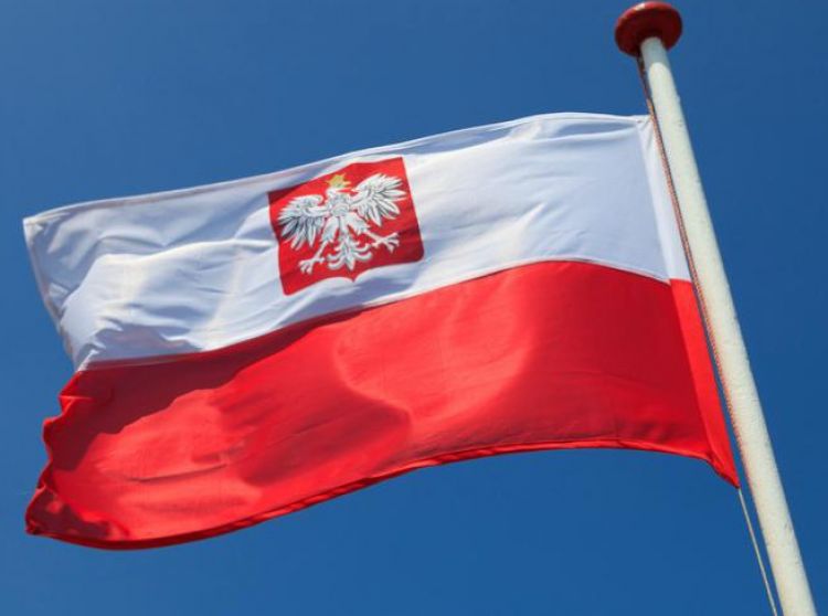 Bendera negara Polandia. (Foto: Istimewa)