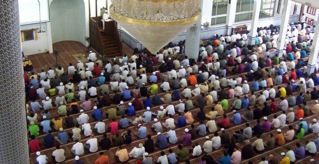 Jamaah Shalat Jumat di masjid. (Foto: Istimewa)