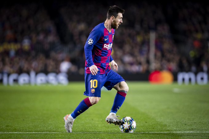 Gaji Lionel Messi termasuk yang akan dipotong. (Foto: Twitter/@FCBarcelona)