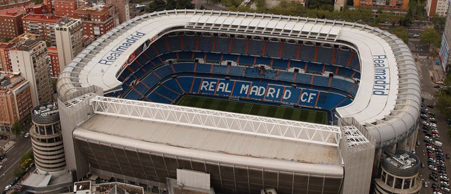 Real Madrid 'berikan' Stadion Santiago Bernabeu jadi tempat alat kesehatan untuk perangi Covid-19. (Foto 