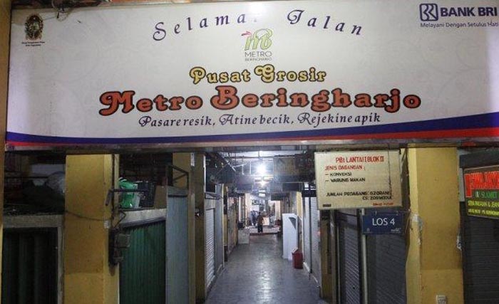 Para pedagang di Pasar Beringharjo Yogyakarta pilih menutup kiosnya. (Foto:TribunYogya)